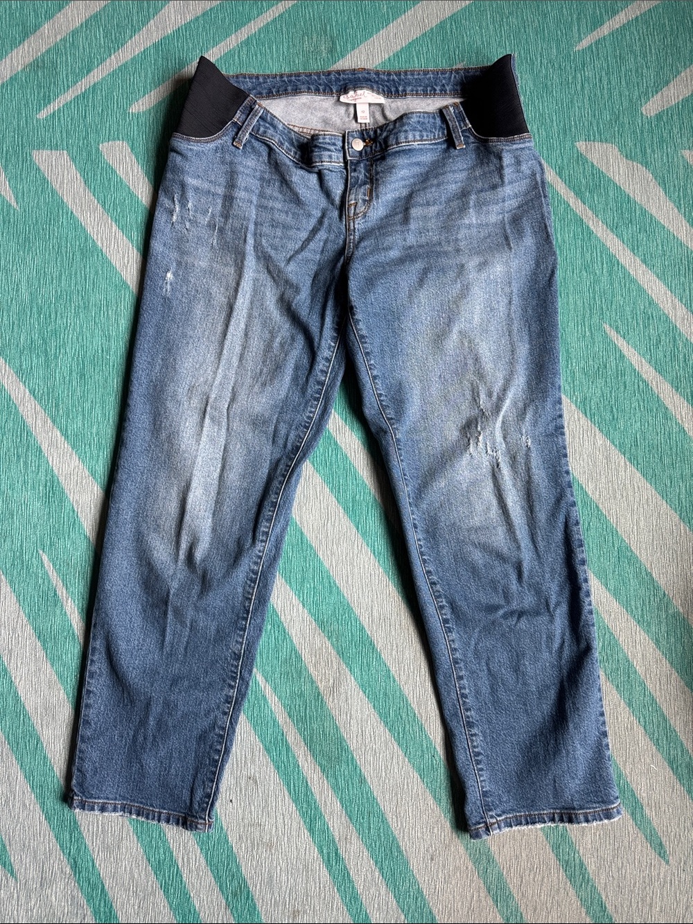 Isabel Maternity by Ingrid & Isabel Light Wash Denim Jeans with Stretch Waist